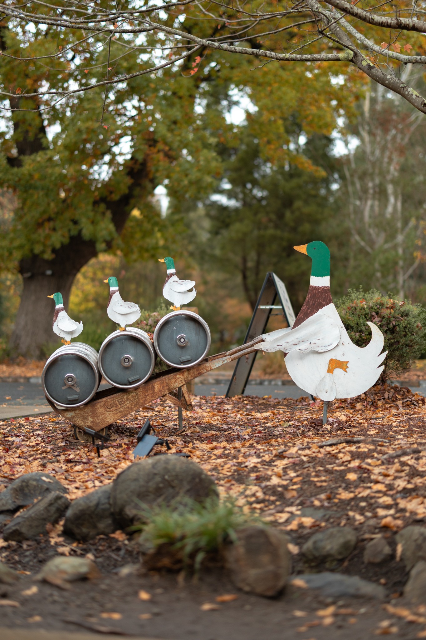 Duck Inn duck sculpture in Marysville