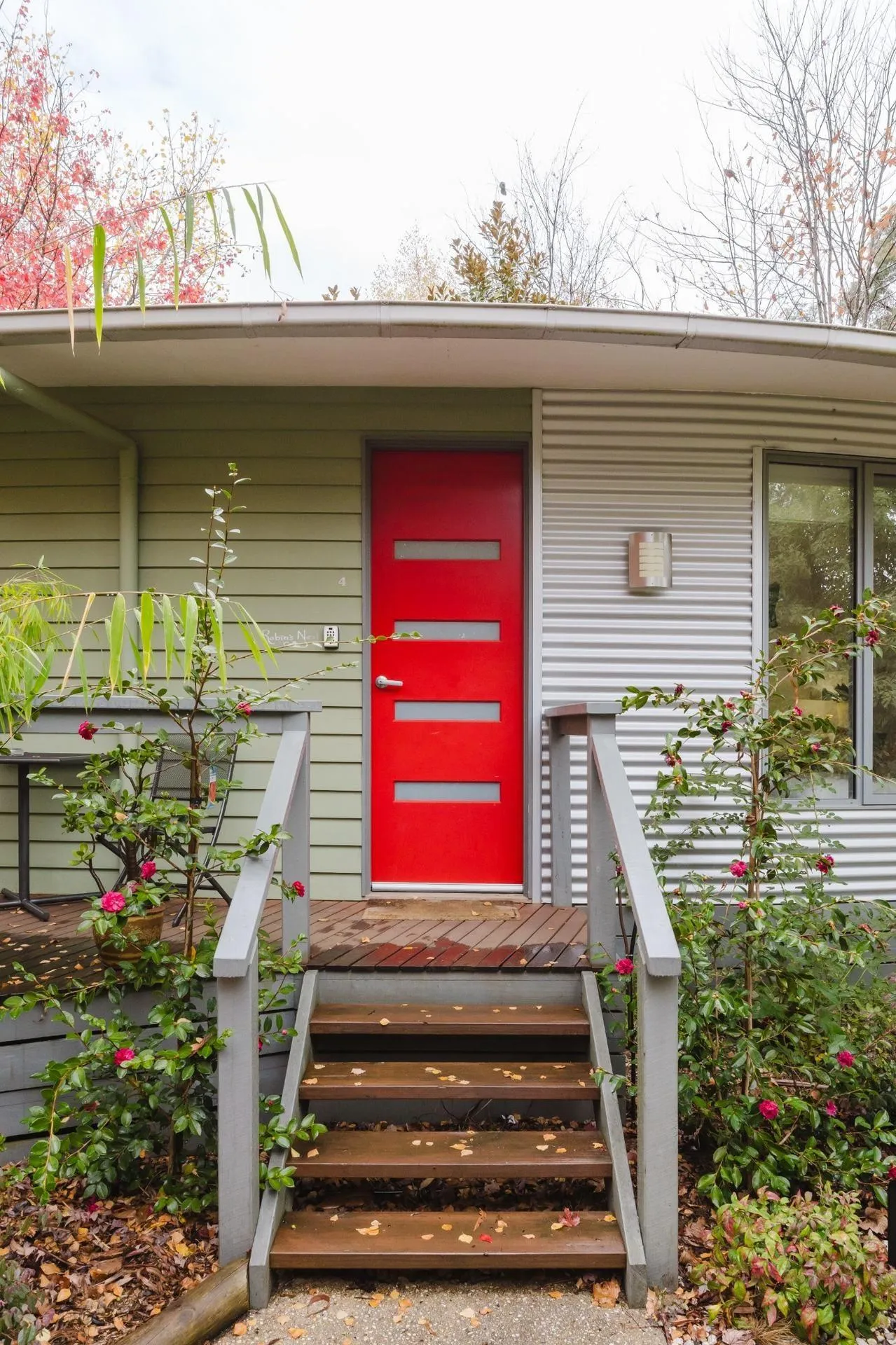 Weekend getaway close to Melbourne with boutique Marysville cottage accommodation